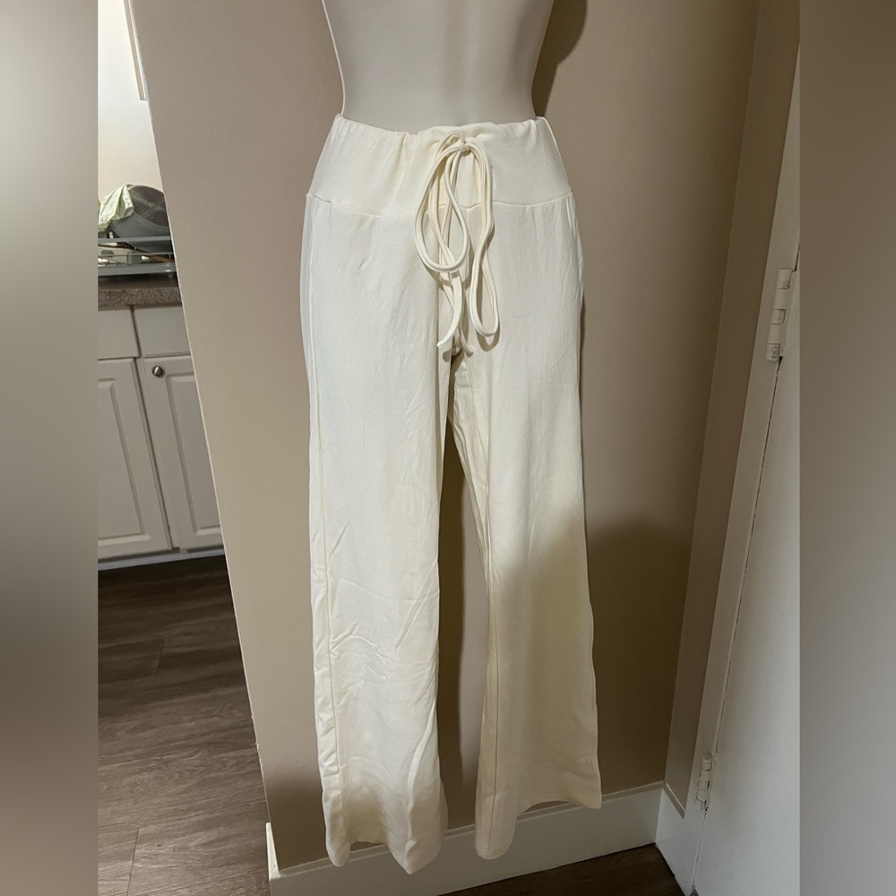 Light Sweatpants - Picture 3 of 3